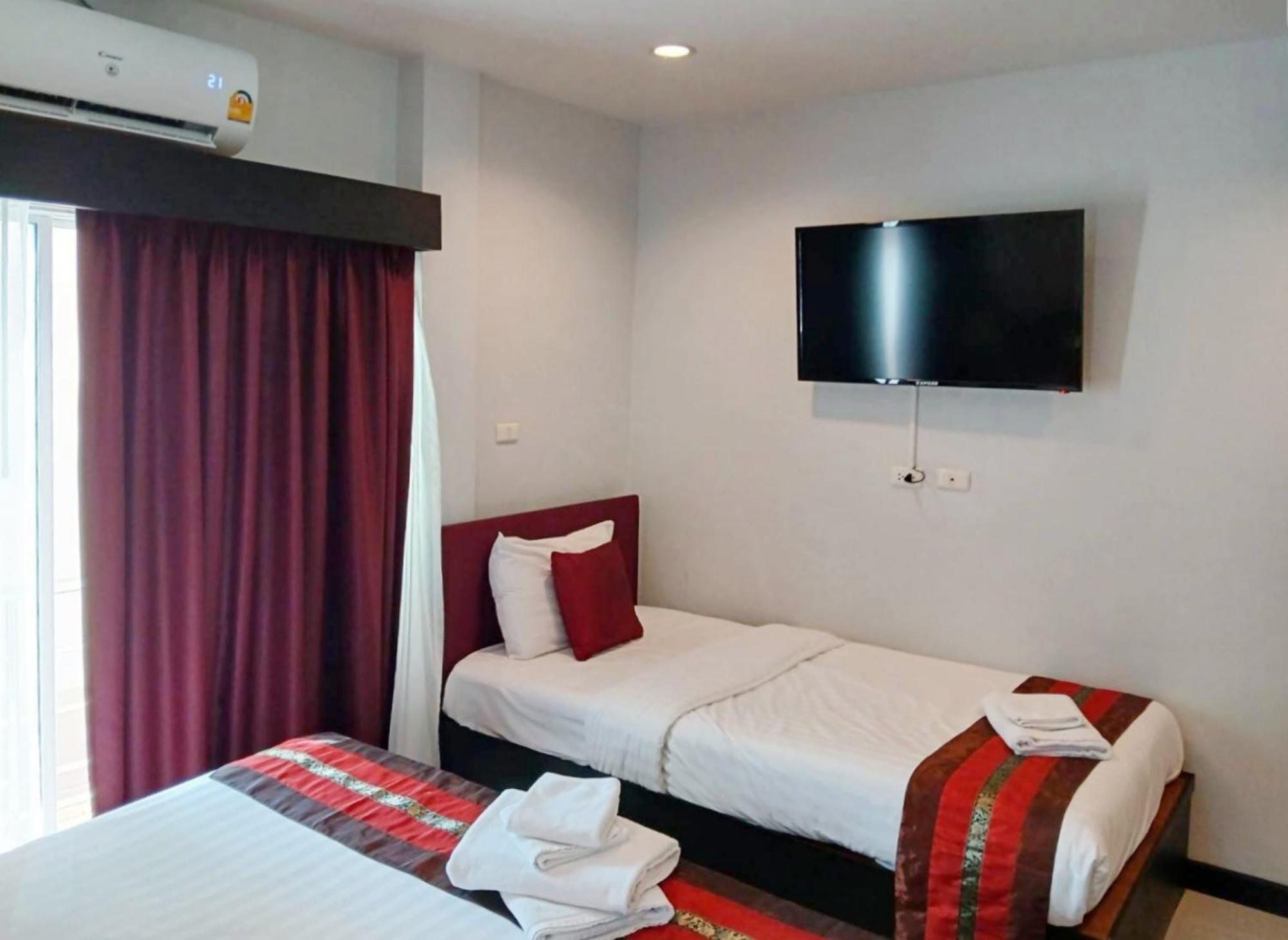 Sunray Beach Hotel Patong Kültér fotó