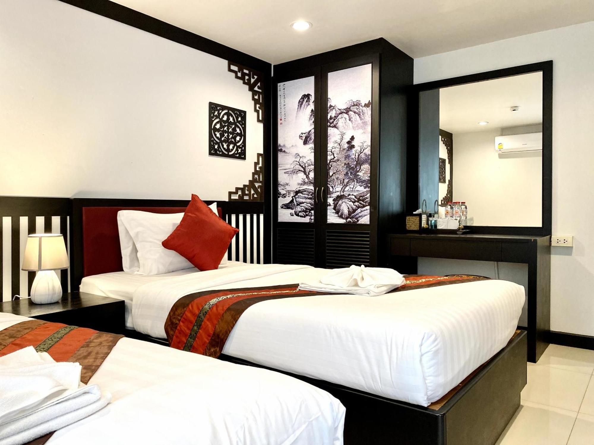 Sunray Beach Hotel Patong Kültér fotó