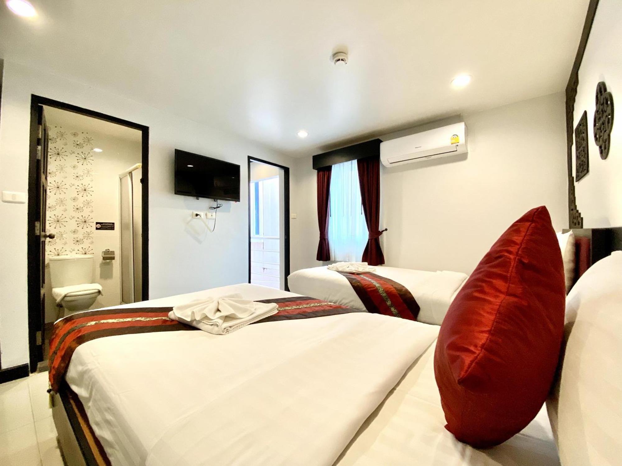 Sunray Beach Hotel Patong Kültér fotó