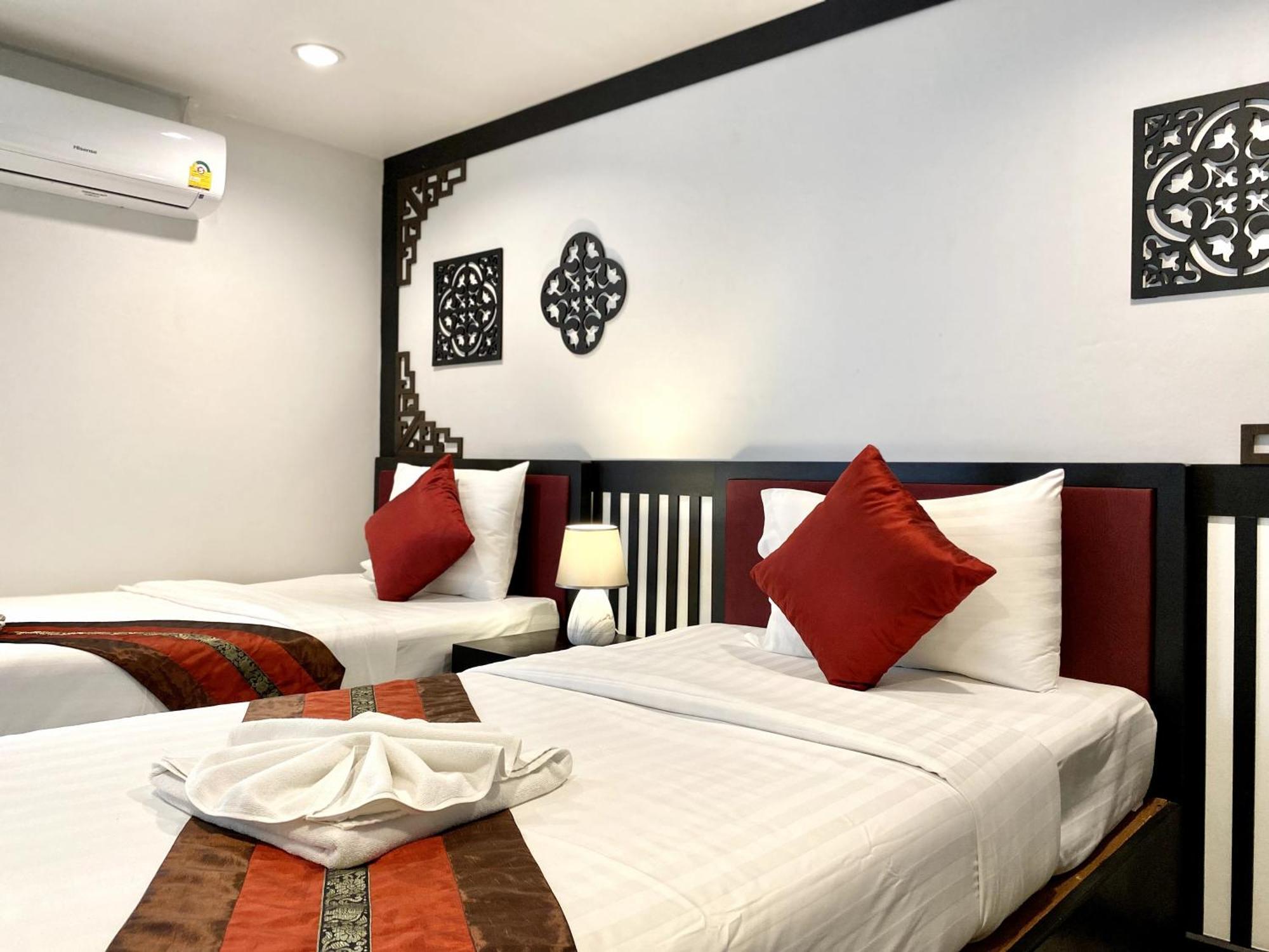 Sunray Beach Hotel Patong Kültér fotó