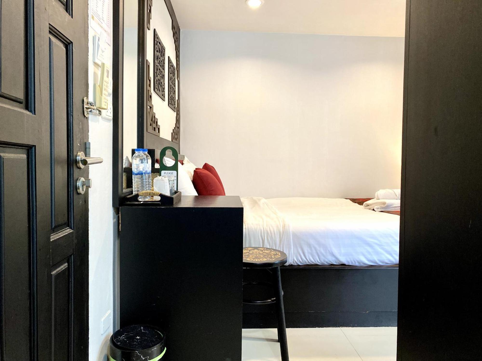 Sunray Beach Hotel Patong Kültér fotó