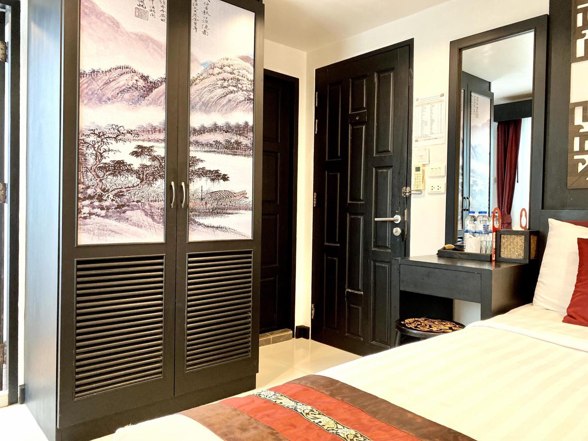 Sunray Beach Hotel Patong Kültér fotó